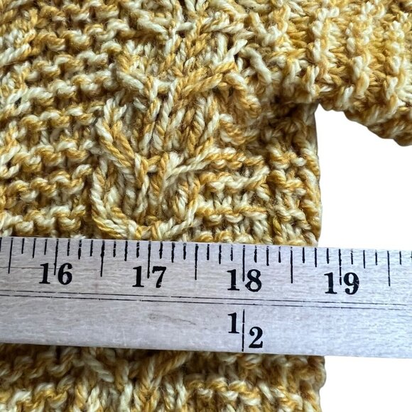 Vintage Handmade Cable Knit Button Front Pocketed Cardigan Sweater Medium - Picture 5 of 7